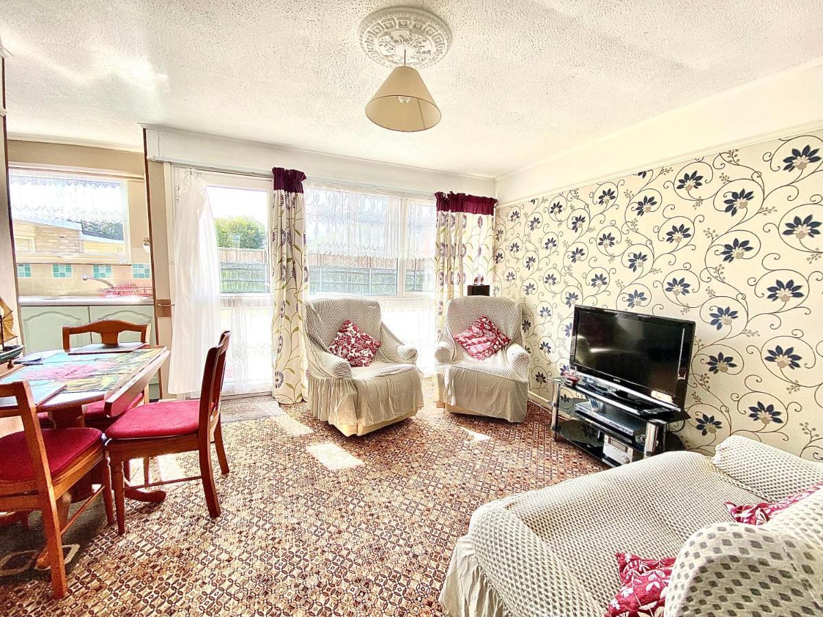 Quiet And Comfy 2- Bedroom Holiday Chalet, Walk To The Beach, Norfolk Great Yarmouth Buitenkant foto