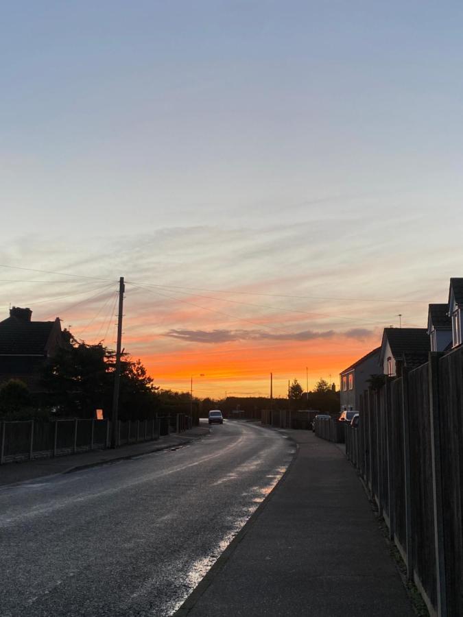 Quiet And Comfy 2- Bedroom Holiday Chalet, Walk To The Beach, Norfolk Great Yarmouth Buitenkant foto